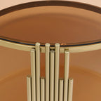 Table basse en verre trempé de 31,5 po avec motif métallique asymétrique et étagère inférieure