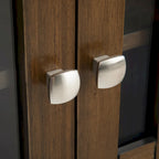 Bahut de rangement de style transitionnel en bois massif, 37 po de largeur - 37 larg. x 17 prof. x 36 haut.