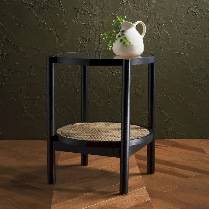 Table d'appoint en rotin et verre - 23 po larg. x 23 po prof. x 24 po haut. - 23L x 23P x 24H