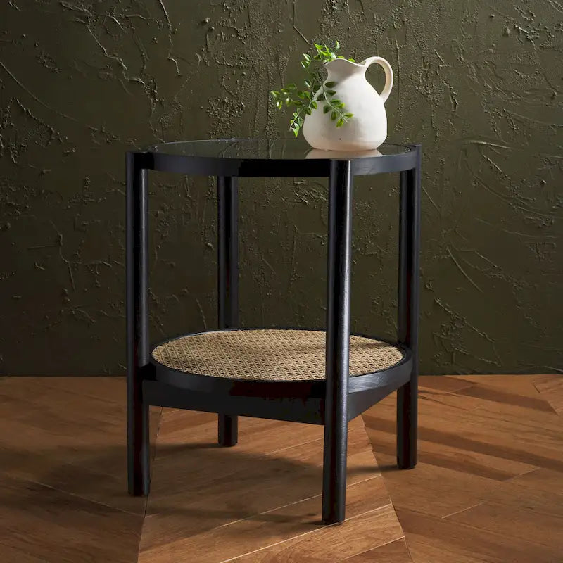 Table d'appoint en rotin et verre - 23 po larg. x 23 po prof. x 24 po haut. - 23L x 23P x 24H